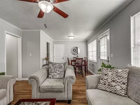 8930 E 33rd Pl, Tulsa, OK 74145