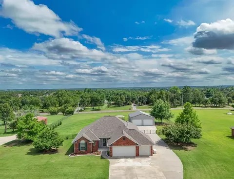 20180 SE 43rd St, Harrah, OK 73045