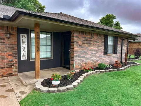 1913 Linwood St, Weatherford, OK 73096