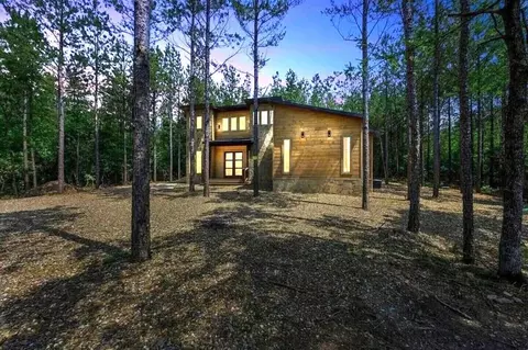 97 Hobie Cat Ln, Broken Bow, OK 74728