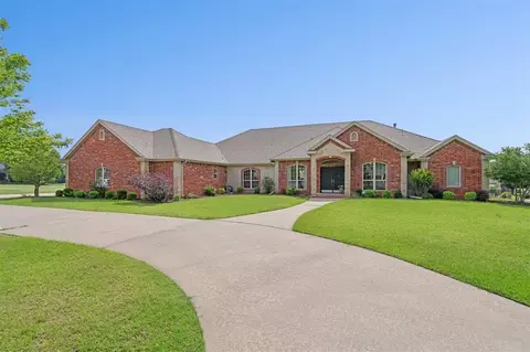 607 Pool Pl, Shawnee, OK 74801