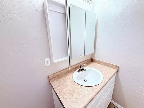 402 E 6th St, Amber, OK 73004 photo 27