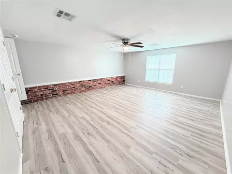 402 E 6th St, Amber, OK 73004 photo 17