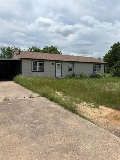 21003 Indian Meridian, Pauls Valley, OK 73075
