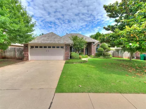 13400 Northstar Dr, Oklahoma City, OK 73142