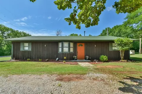 6004 E 108th Rd, Noble, OK 73068