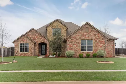 15101 Colonia Bella Dr, Edmond, OK 73013