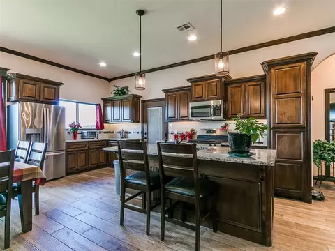 3424 Lakeside Dr, Moore, OK 73160 photo 11