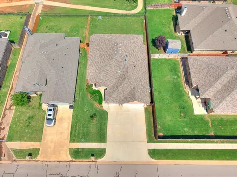 3424 Lakeside Dr, Moore, OK 73160 photo 47