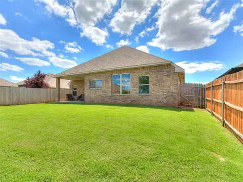 3424 Lakeside Dr, Moore, OK 73160 photo 40