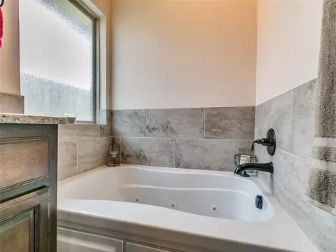 3424 Lakeside Dr, Moore, OK 73160 photo 24