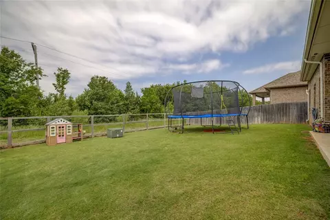 2613 Ethan Ln, Moore, OK 73160 photo 36