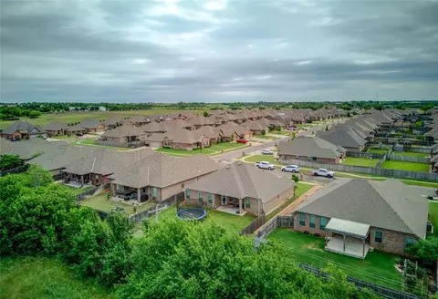 2613 Ethan Ln, Moore, OK 73160 photo 37
