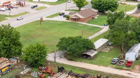 113 W Chestnut St, Dover, OK 73734 photo 9