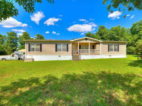 19519 N 2730 Rd, Kingfisher, OK 73750