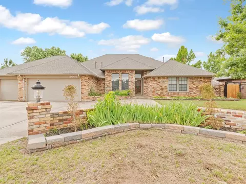 2608 SW 112th St, Oklahoma City, OK 73170