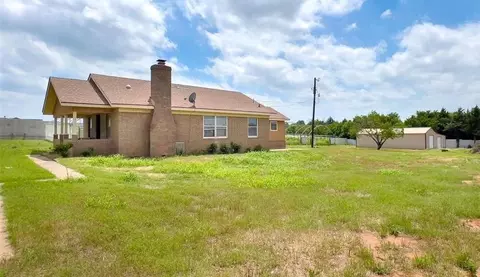8701 Cornforth Rd, Guthrie, OK 73044 photo 2