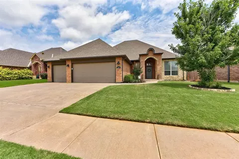 6309 NW 156th St, Edmond, OK 73013