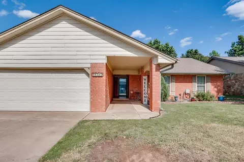 11312 Ashford Dr, Yukon, OK 73099