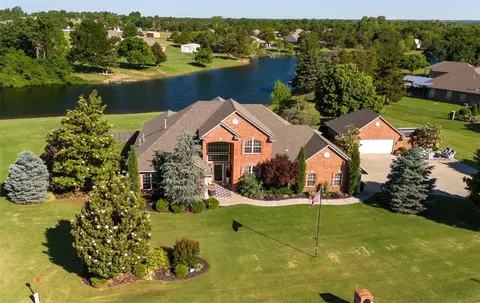 205 W Waterfront Dr, Tuttle, OK 73089 photo 49