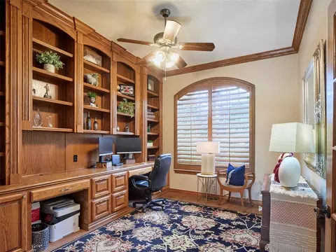 205 W Waterfront Dr, Tuttle, OK 73089 photo 11