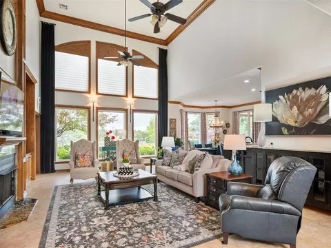 205 W Waterfront Dr, Tuttle, OK 73089 photo 7