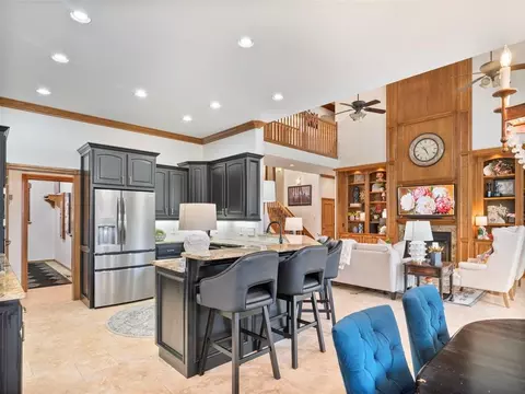 205 W Waterfront Dr, Tuttle, OK 73089 photo 14