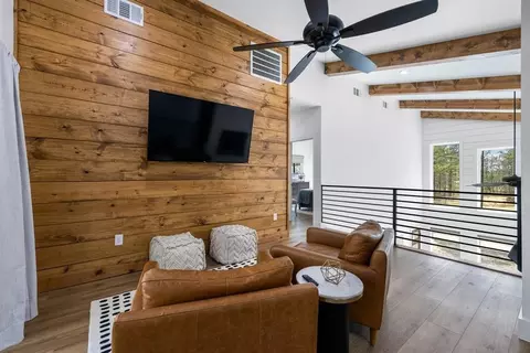 Living - 57 Rowens Rte, Broken Bow, OK 74728 photo 7 of 7