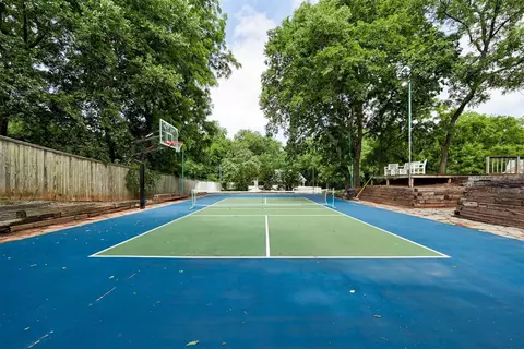 1736 Bryant Cir, Norman, OK 73026 photo 2