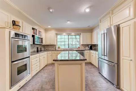 1736 Bryant Cir, Norman, OK 73026 photo 12