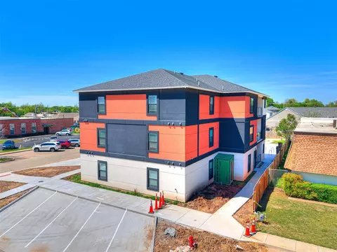 103 Edwards St, Edmond, OK 73034 photo 4