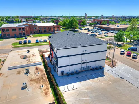103 Edwards St, Edmond, OK 73034 photo 13