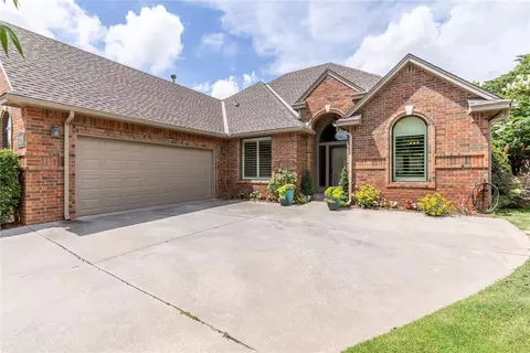 3201 Pinehurst Dr, Norman, OK 73072 photo 2