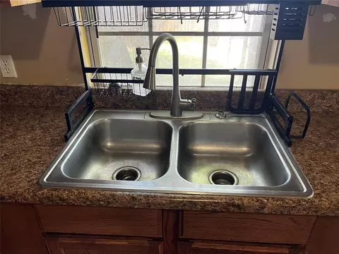 Kitchen - 305 N Reimer St, Corn, OK 73024 photo 3 of 4