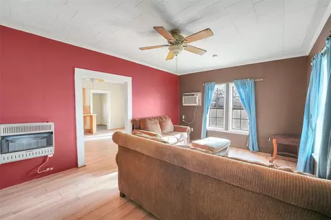 209 E 3rd St, Erick, OK 73645 photo 5