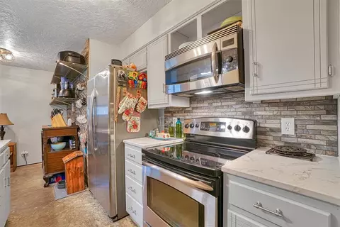 1301 Canterbury Blvd, Altus, OK 73521 photo 13