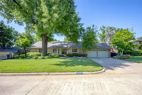 2404 NW 55th Ter, Oklahoma City, OK 73112