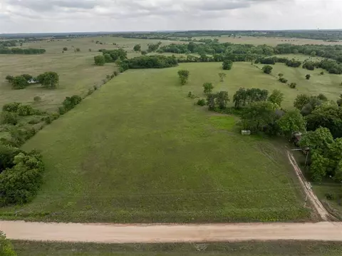 379083 E 1070 Rd, Okemah, OK 74859