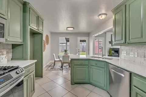 2309 NW 157th Ter, Edmond, OK 73013