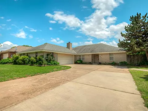 2604 Jeannes Trl, Edmond, OK 73012