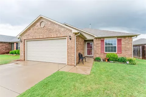 1700 Sussex St, Newcastle, OK 73065
