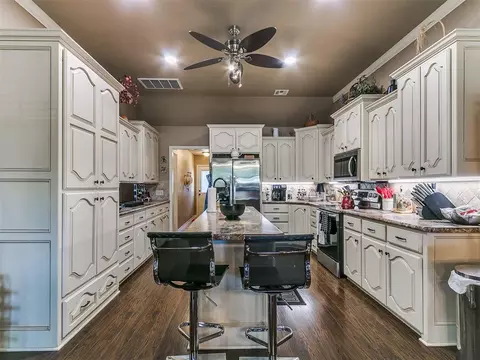 913 E Harrison Ave, Guthrie, OK 73044 photo 22