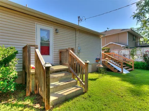 913 E Harrison Ave, Guthrie, OK 73044 photo 5