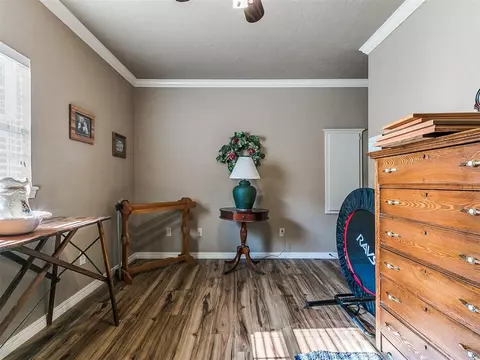 913 E Harrison Ave, Guthrie, OK 73044 photo 48
