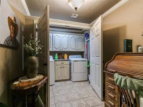913 E Harrison Ave, Guthrie, OK 73044 photo 30