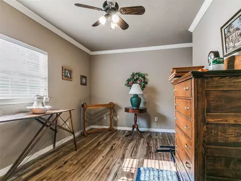 913 E Harrison Ave, Guthrie, OK 73044 photo 47