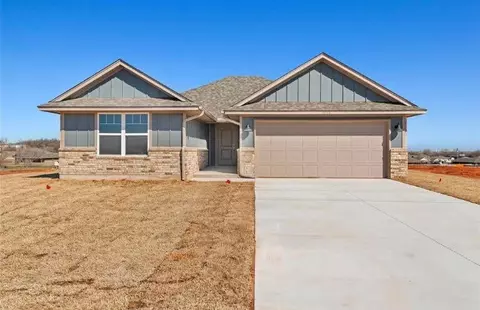 4669 Lincoln Lndg, Harrah, OK 73045