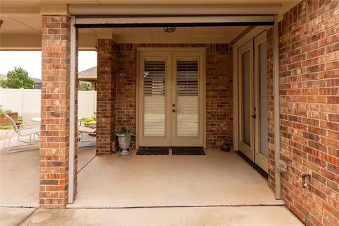 2105 Turtle Creek Dr, Norman, OK 73071 photo 3
