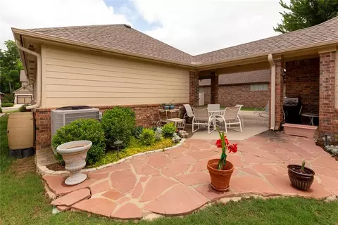 2105 Turtle Creek Dr, Norman, OK 73071 photo 5