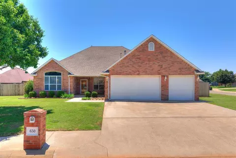 650 Cypress St, Piedmont, OK 73078